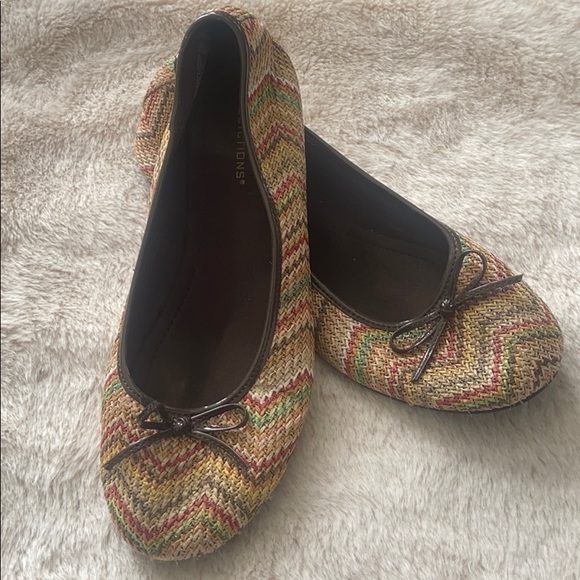 Predictions Shoes - Predictions Chevron Patterned Flats